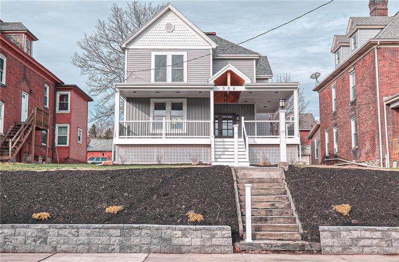 306 College St - Photo 1