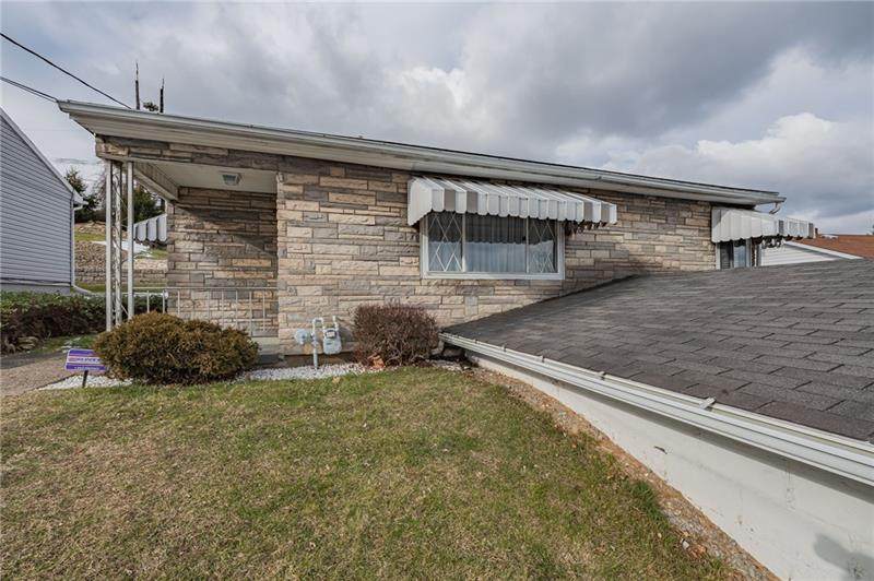 404 Pasadena Dr - Photo 1