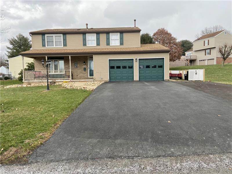 437 Lexington Dr - Photo 1