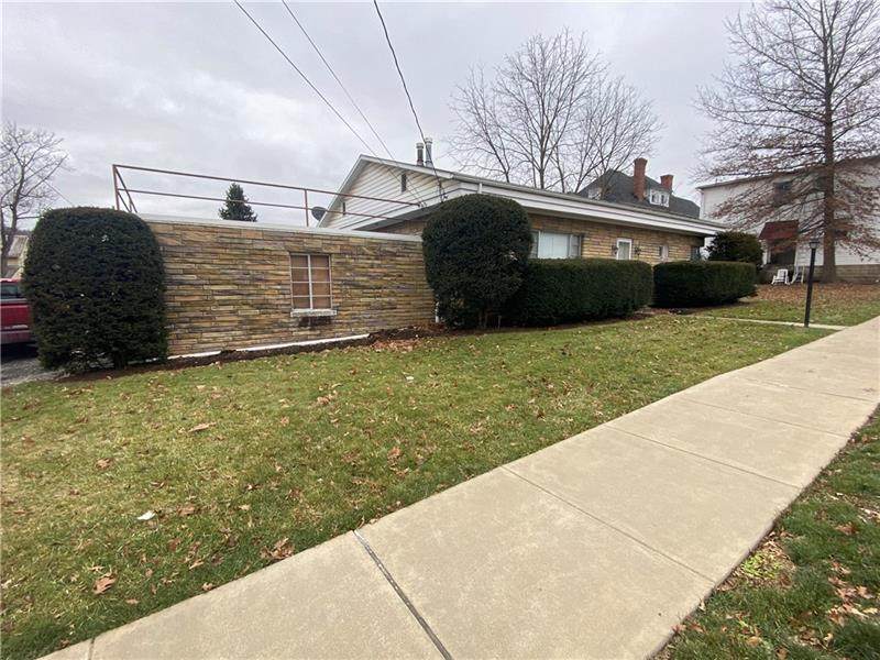 44 Lincoln - Photo 1