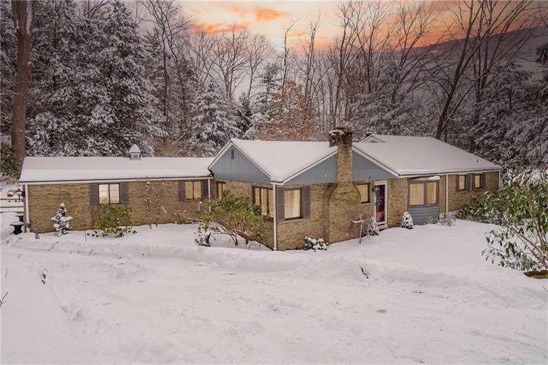 150 White Oak Dr - Photo 1