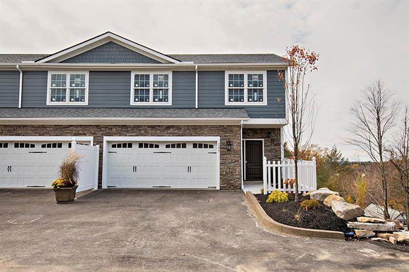 107 Ferndale Ave - Photo 1