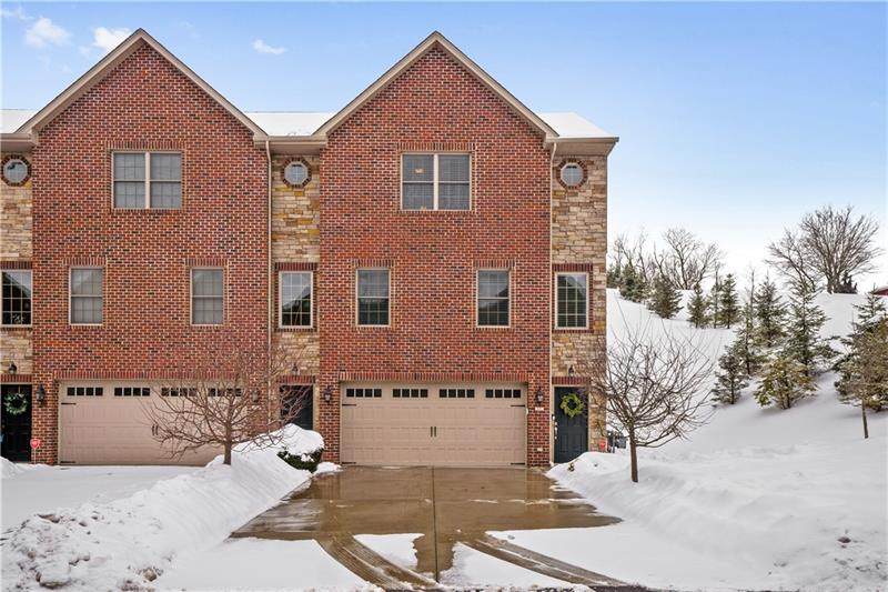 595 Chesnic - Photo 1