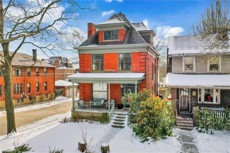 401 Hutchinson Ave - Photo 1