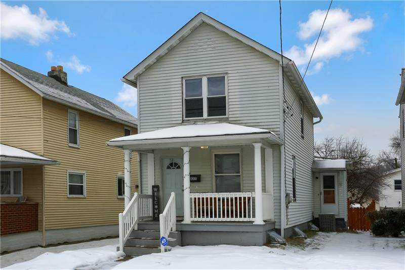635 Todd Avenue - Photo 1