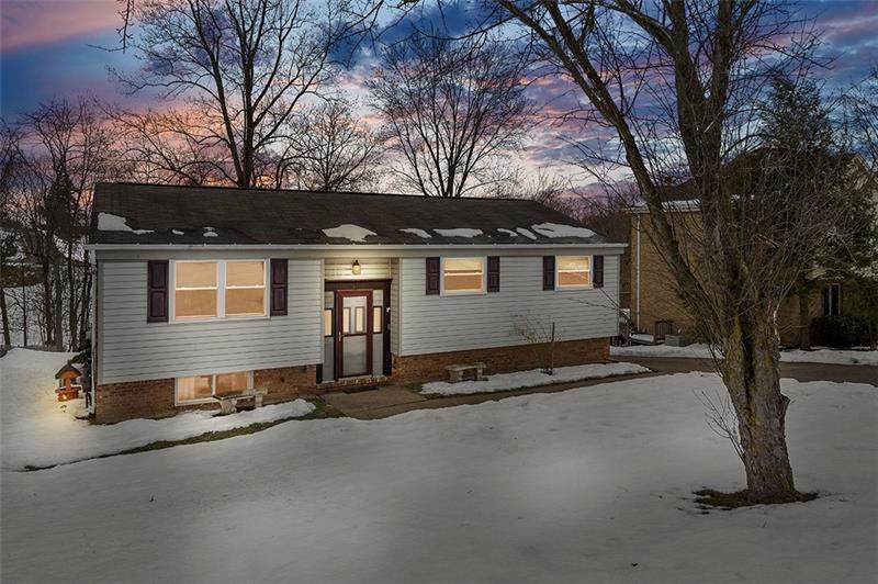 151 Pearl Drive - Photo 1