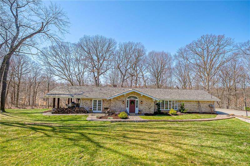 622 Berkshire Drive - Photo 1