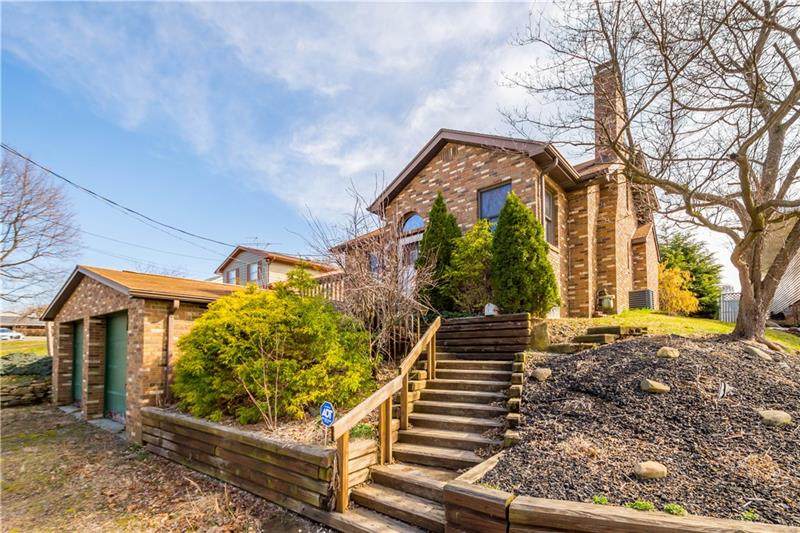 1014 Highland Ave - Photo 1