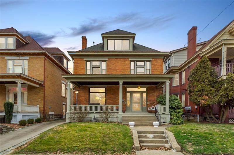 16 Emerson Ave - Photo 1
