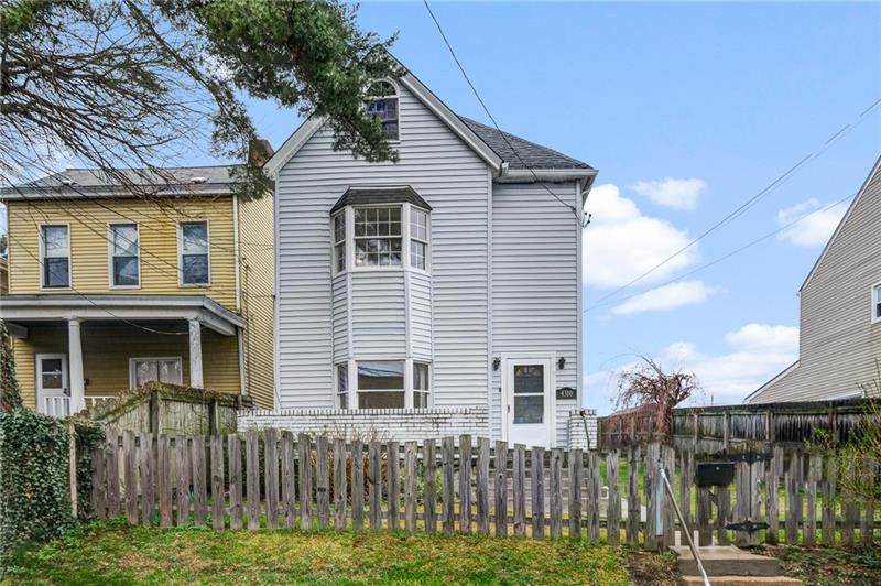 4310 Stanley Street - Photo 1
