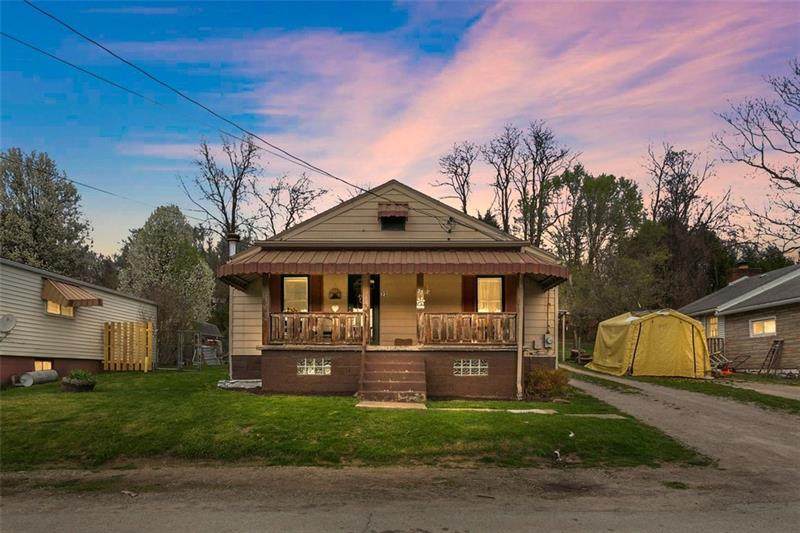 23 Leyda Ave - Photo 1