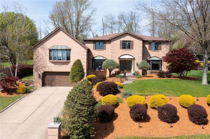 121 Kelly Ct - Photo 1