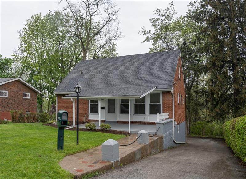 431 Valley View Dr - Photo 1