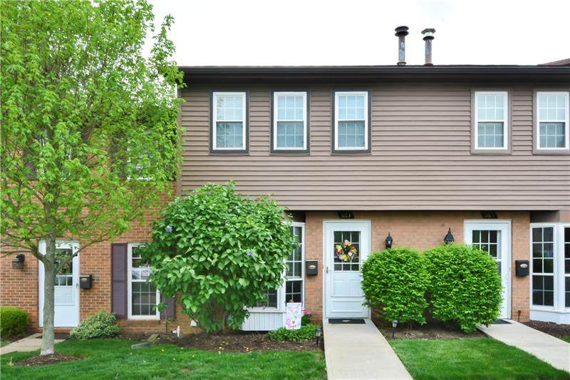 663 Newton - Photo 1