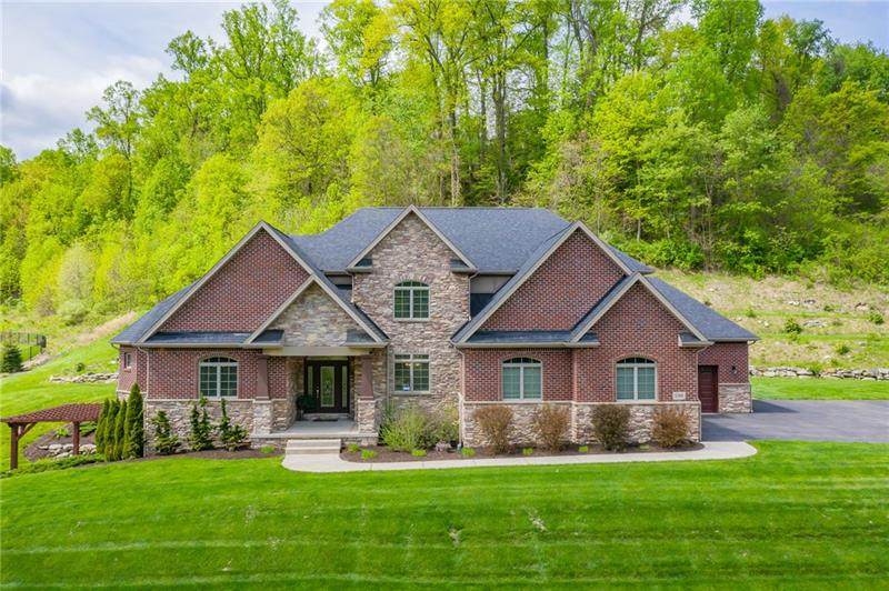 1304 Woodbridge Dr - Photo 1