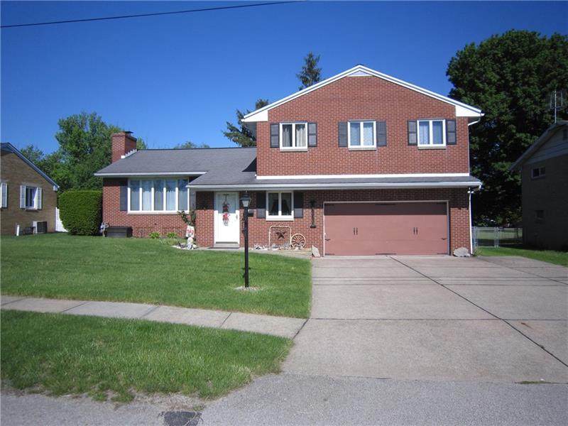 8 Mayflower Dr - Photo 1