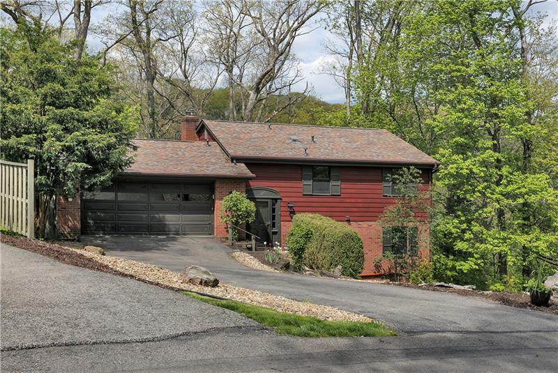 8600 Barkhurst - Photo 1
