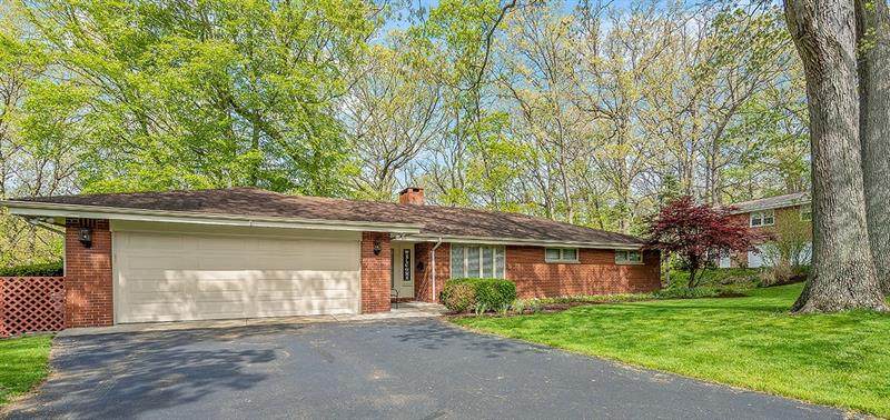 118 Queens Ct - Photo 1