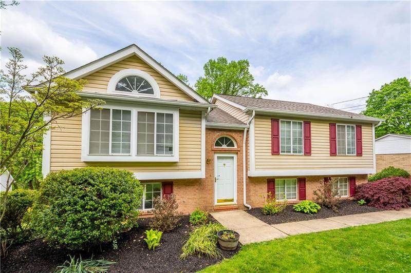 233 Pine Drive - Photo 1