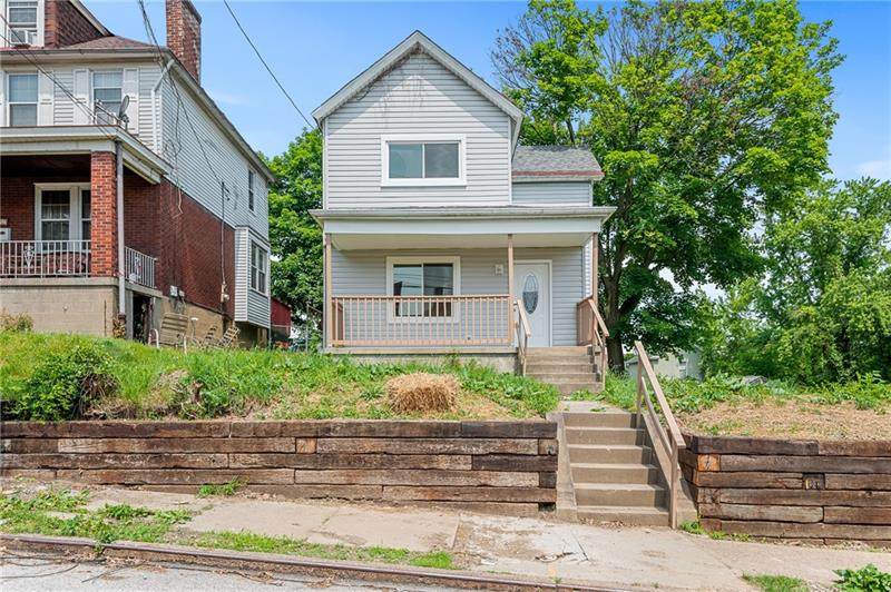 1122 Tweed St - Photo 1
