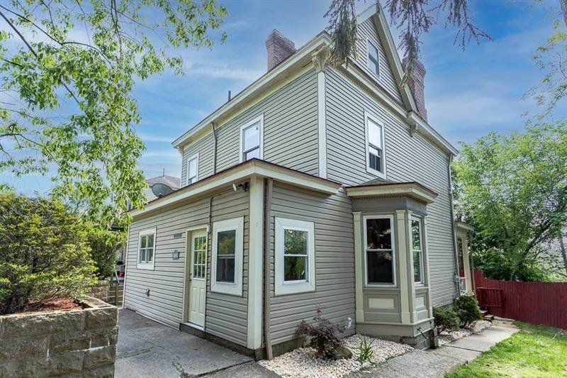 1303 Nobles Ln - Photo 1