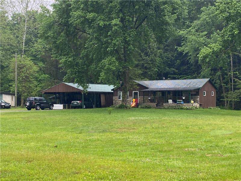 438 Boyer Lane - Photo 1