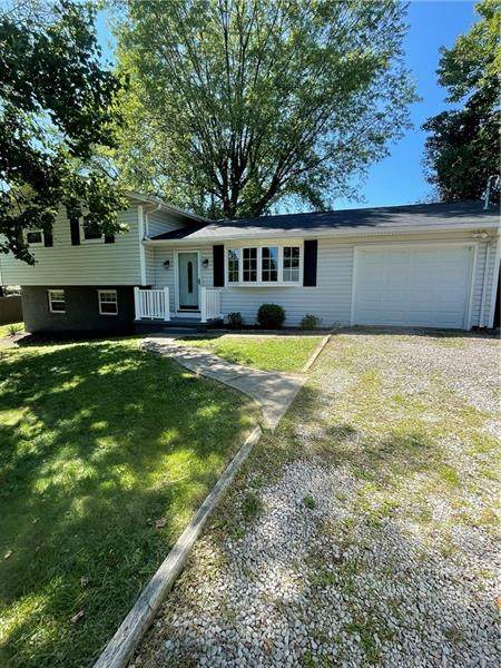 109 Elm Ave - Photo 1