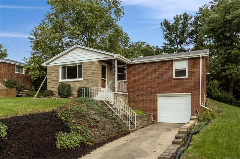 825 Pallas Dr - Photo 1