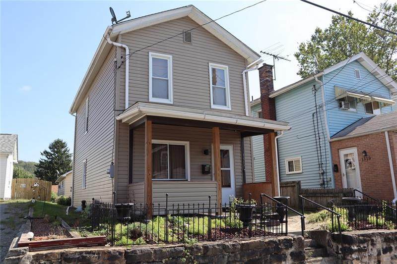 1317 8th Ave - Photo 1