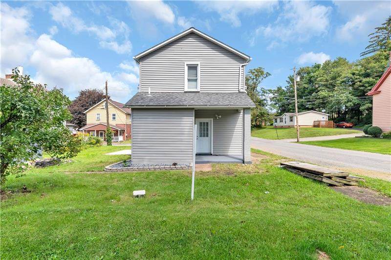 285 Lawrence Ave - Photo 1