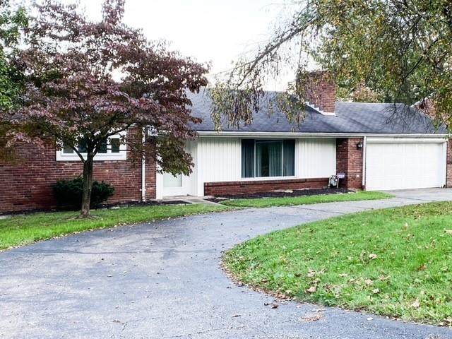 1818 Village Rd - Photo 1