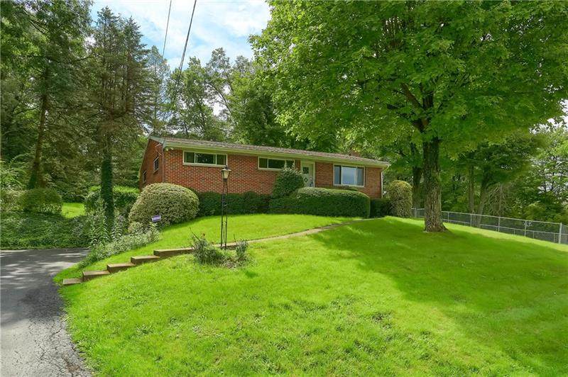 110 Pine Dr - Photo 1
