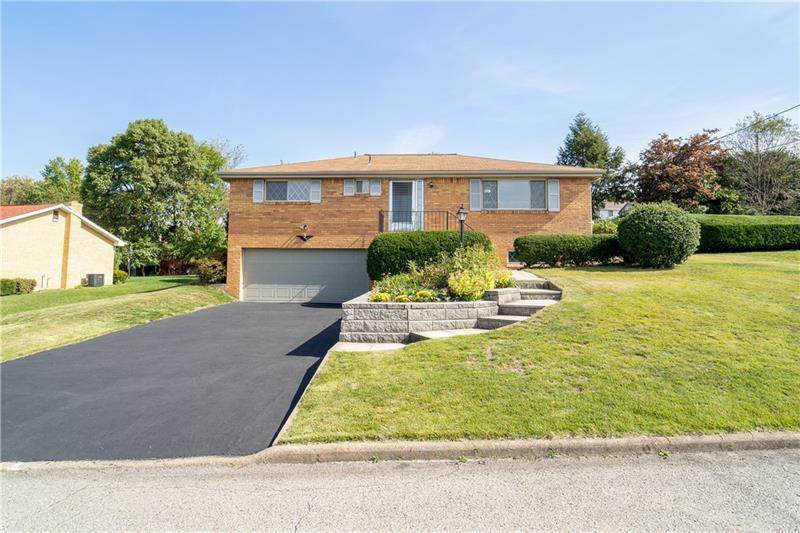 565 Hickory Dr - Photo 1