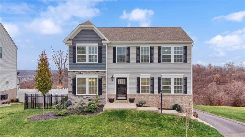 1043 Tee Line Dr - Photo 1