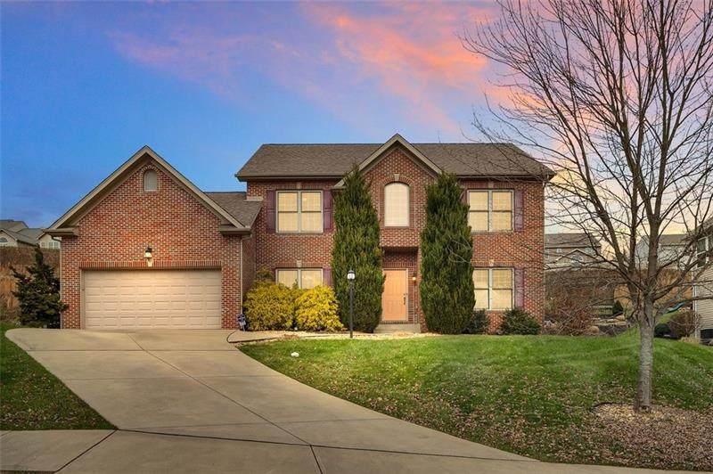 6720 Fieldcrest Drive - Photo 1