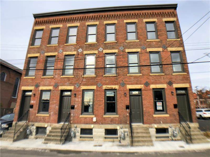 1426 Rush St - Photo 1
