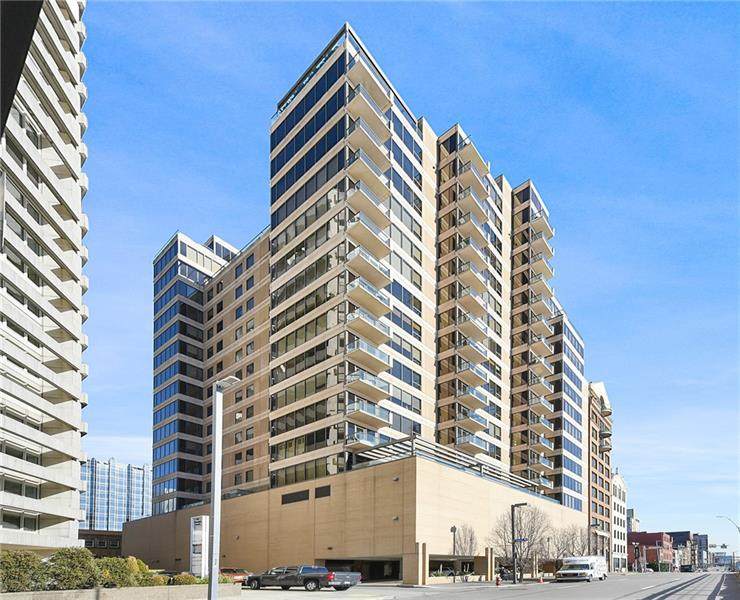 151 Fort Pitt Blvd - Photo 1