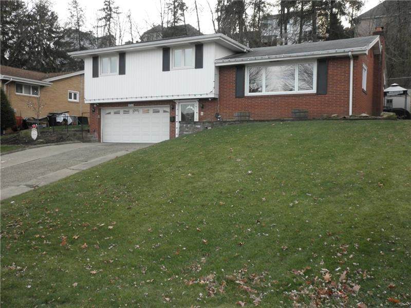 653 Alpine Dr - Photo 1