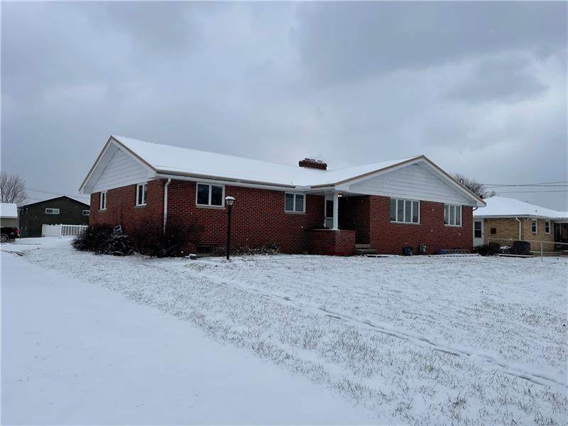 115 5th Ave - Photo 1