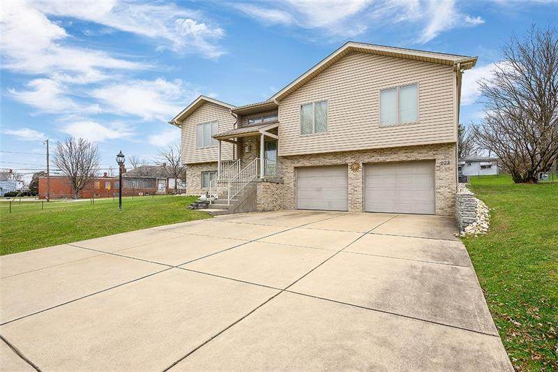 204 Margaret Ave - Photo 1