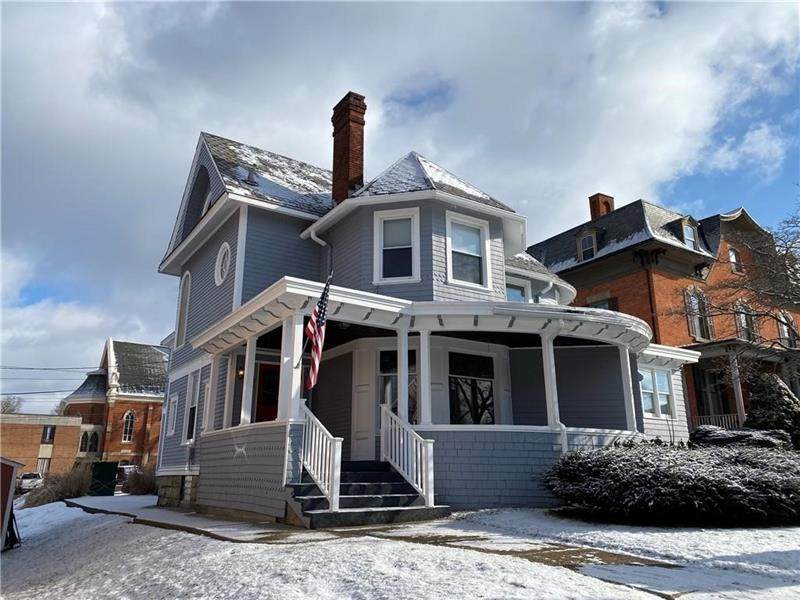 375 Chestnut Street - Photo 1
