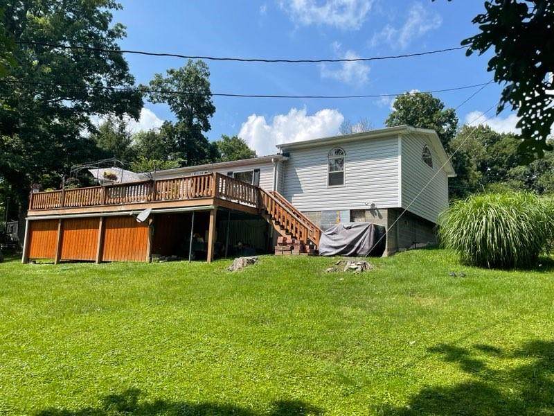 9 Hickory Hill Drive - Photo 1