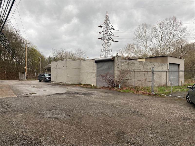 620 Ambridge Ave - Photo 1