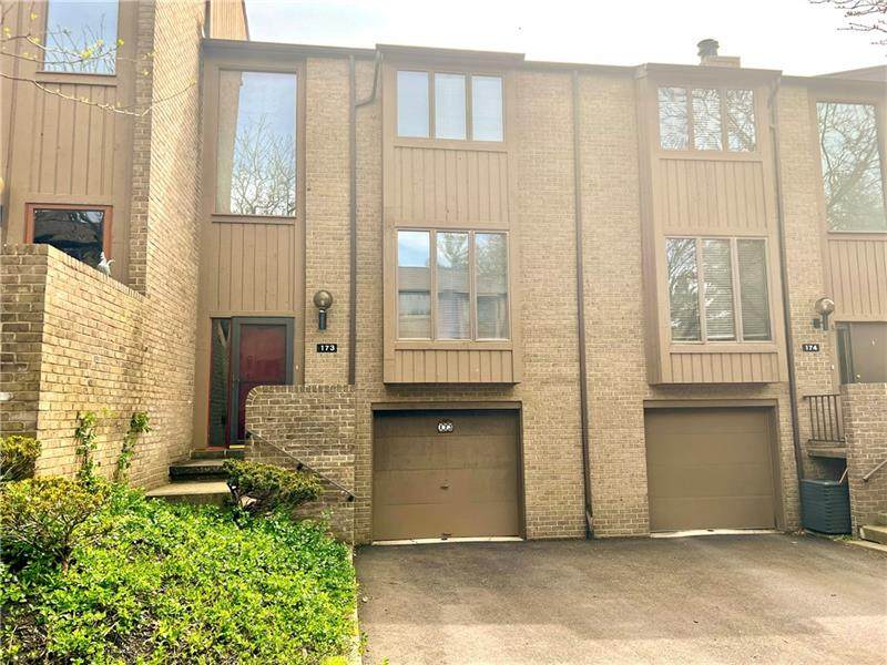 173 Linden Court - Photo 1