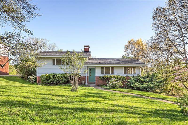 4259 Sky Vue Dr - Photo 1