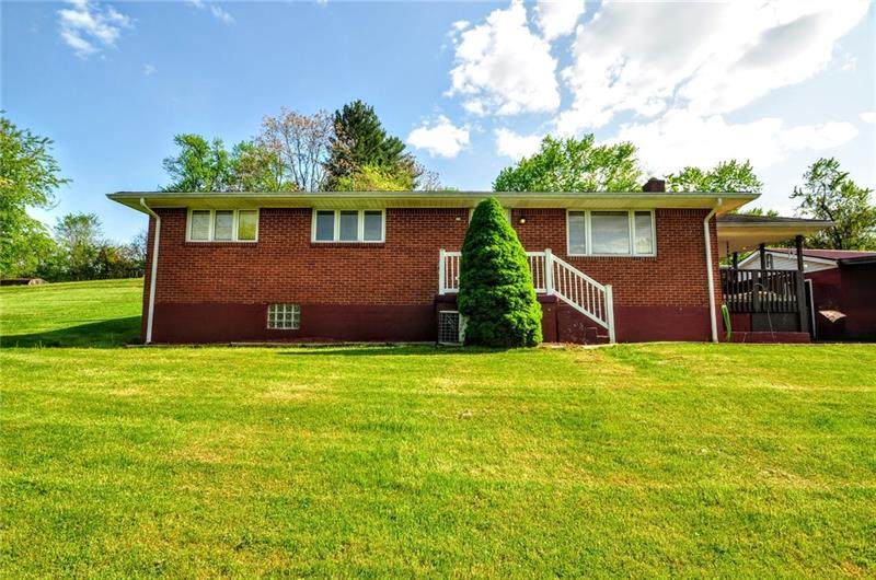 6 Montgomery Ave - Photo 1