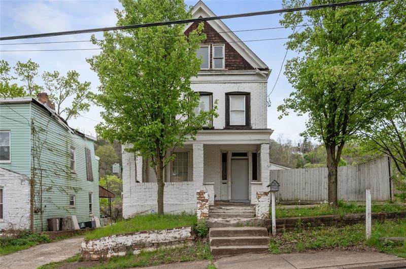 315 Highland Ave - Photo 1
