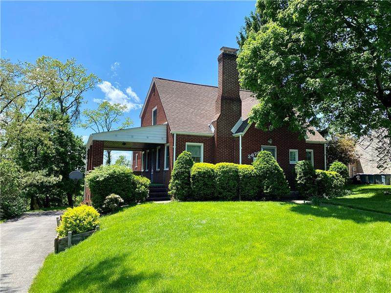 2676 Summit St. - Photo 1