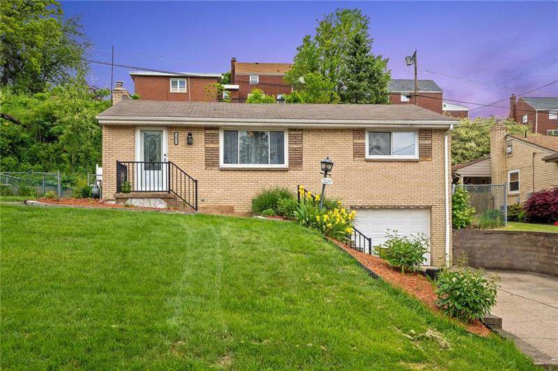 1677 Beryl Dr - Photo 1
