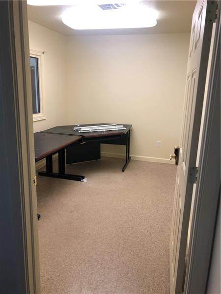 1500 Railroad Ave. - Photo 1